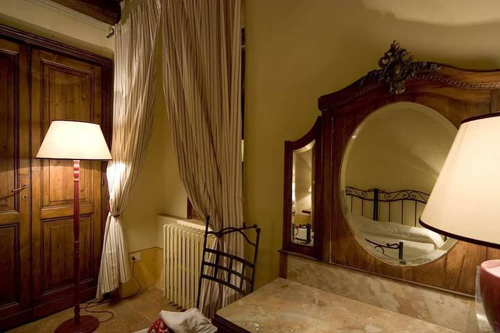 Appartement entier, Benozzo vacation apartment with garden and pool in Montefalco, Province de Pérouse