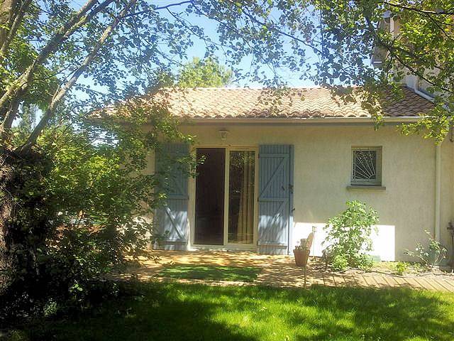 Chambres d'hôtes du Parc d'Espagne - Les Aulnes in Pessac, Région de Bordeaux