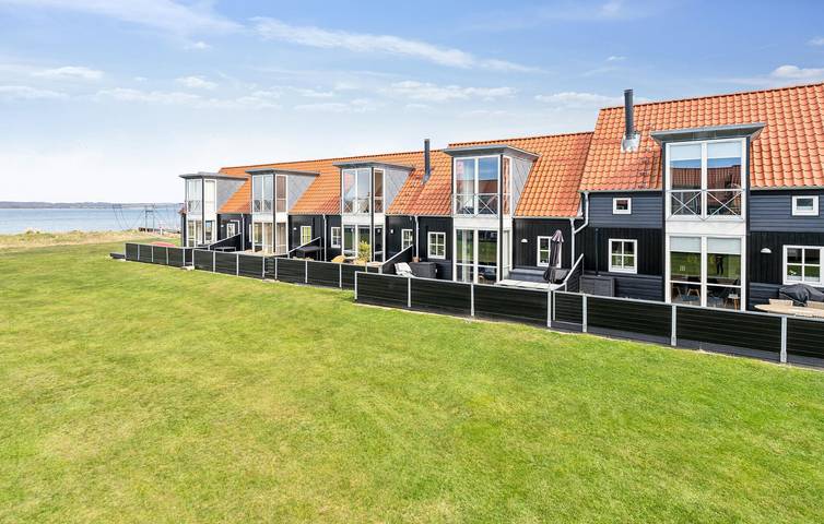 Ferienhaus für 6 Personen, mit Terrasse und Garten in Juelsminde - 2