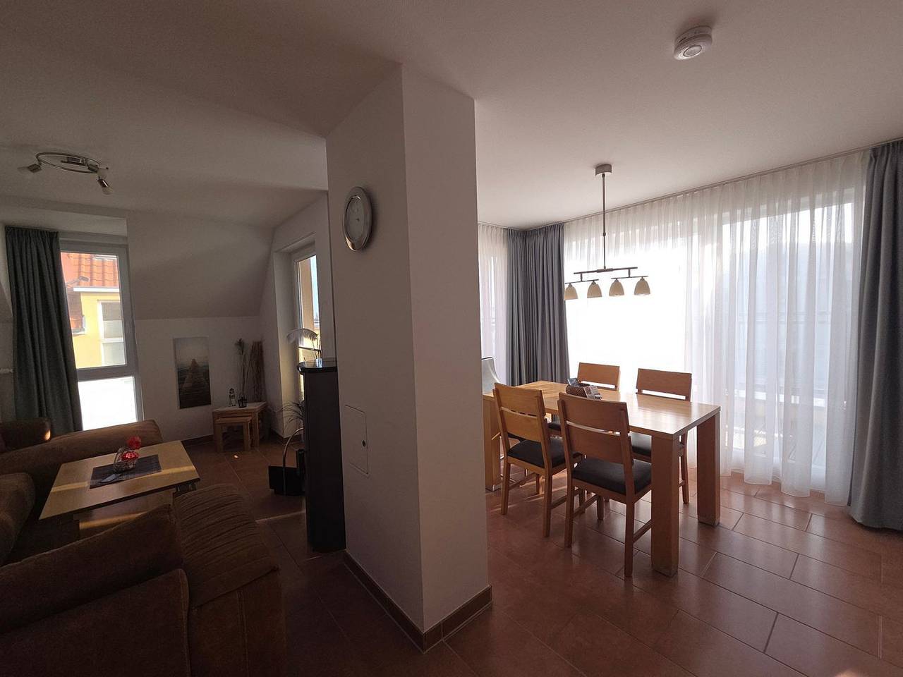 Ganze Wohnung, Top-Penthouse Wohnung über den Dächern mit Teilmeerblick in Großenbrode, Ostholstein