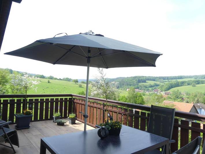 Ferienwohnung für 4 Personen, mit Balkon und Ausblick in Oberzent - 2