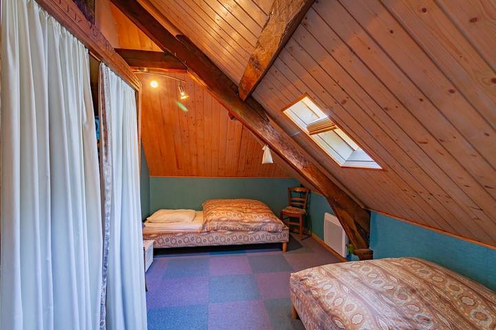 Gîte pour 8 personnes, avec jardin à Lagraulière - 3