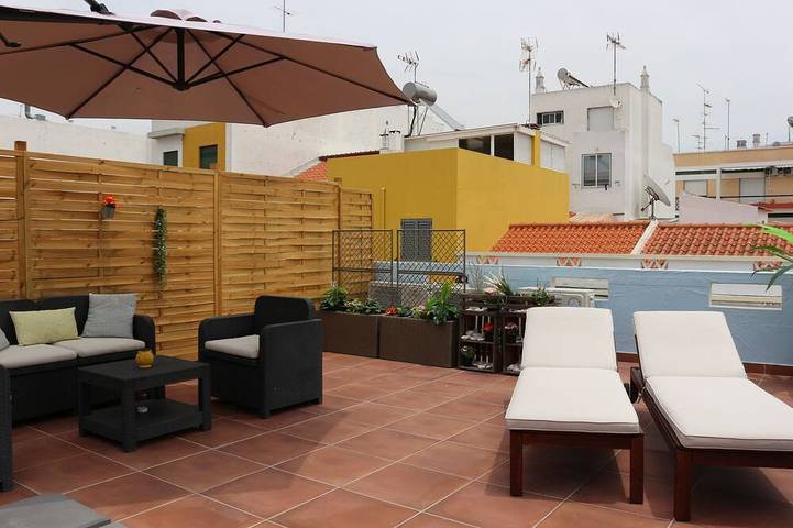 Villa for 4 people, with balcony and hot tub - 1