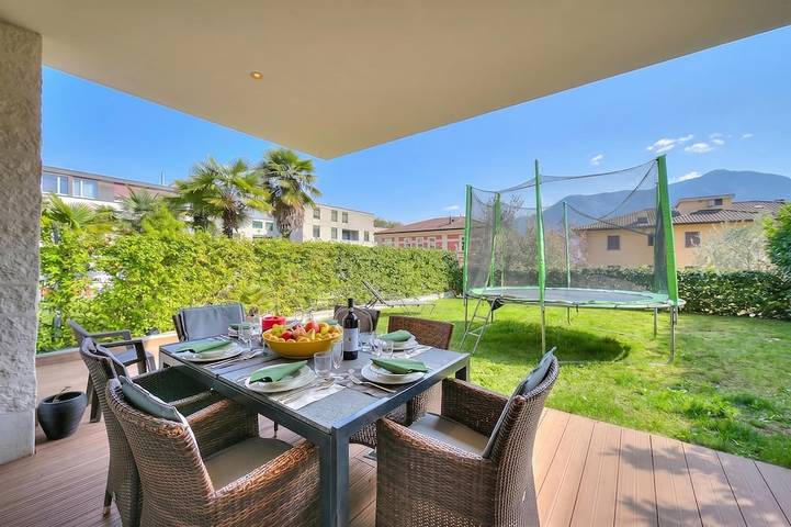 Ferienwohnung für 6 Personen, mit Terrasse und Garten - 1