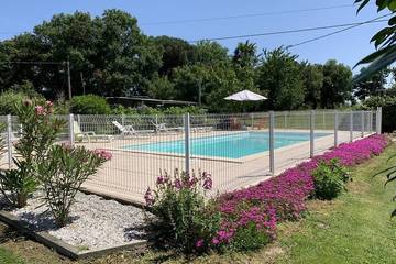 Agriturismo pour 5 personnes, avec piscine et jardin à Saint-Sever