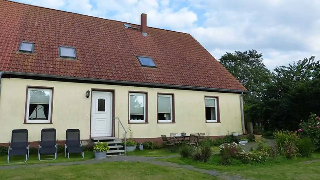 Ganze Ferienwohnung, Ferienwohnung für 2 Personen (32 m²) in Gnies in Ralswiek, Bergen auf Rügen und Umgebung