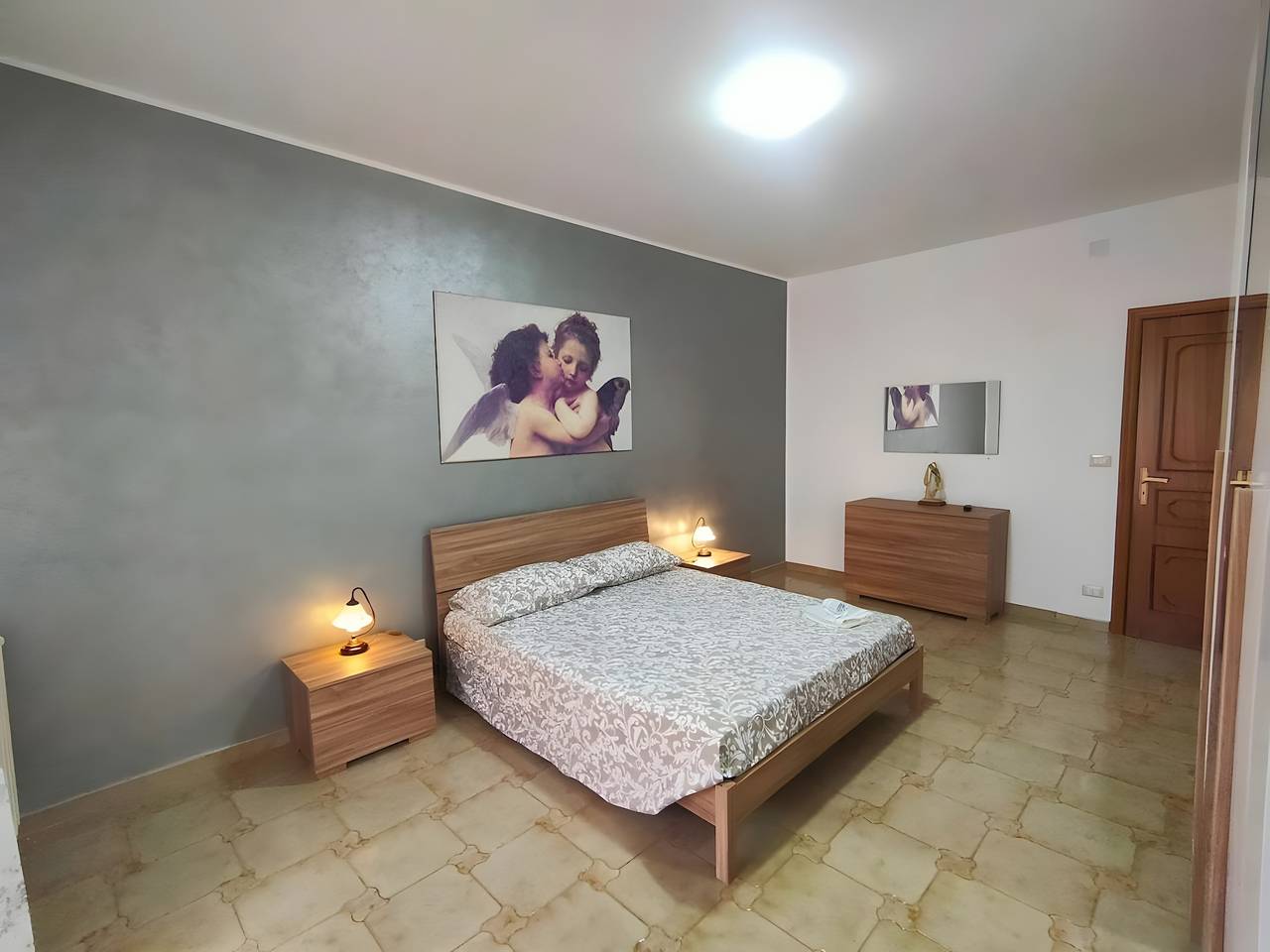Ganze Wohnung, Ferienwohnung 'A Matrice' mit Balkon, Wi-Fi und Klimaanlage in Barrafranca, Enna Provinz