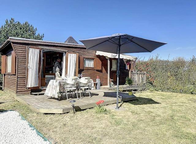 Chalet pour 4 personnes, avec piscine et terrasse