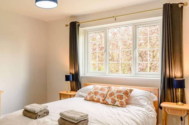 3 Bed in Rochdale in Rochdale, Greater Manchester