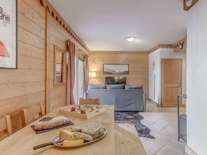 Gîte pour 4 personnes, avec piscine et sauna à Champagny-en-Vanoise