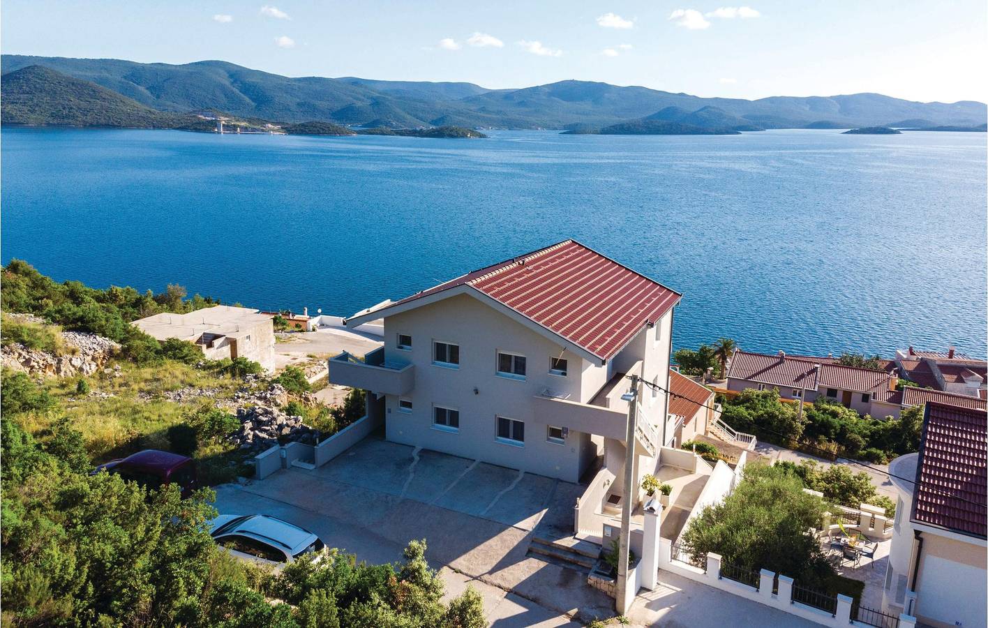 Geheel vakantieappartement, Vakantieappartement voor 4 personen met terras in Komarna, Dubrovnik-Neretva