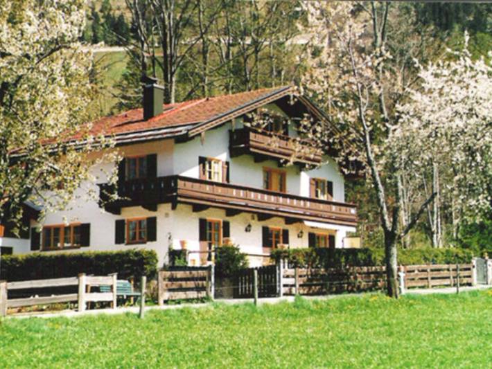 Ferienwohnung für 2 Personen, mit Garten und Ausblick sowie Terrasse in Bayrischzell