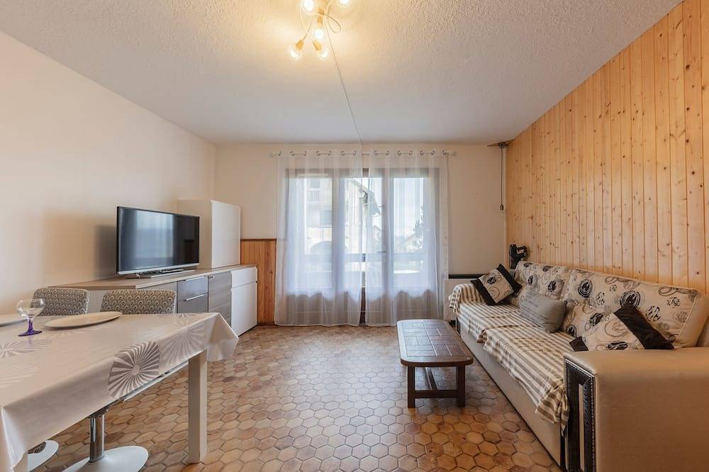 Ganze Wohnung, Les Narcisses - Ein Schlafzimmer Wohnung, Schläft 6 in Saint-Léger-les-Mélèzes, Nationalpark Écrins