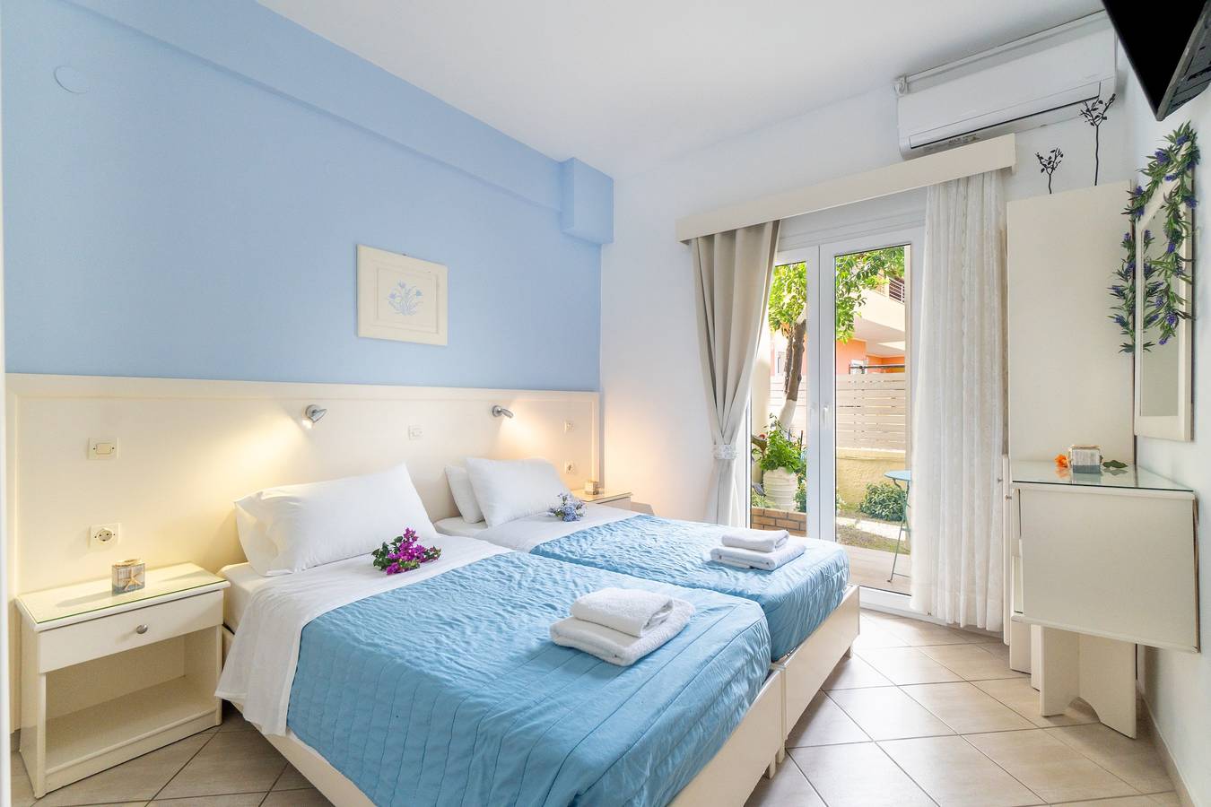 Ολόκληρο το στούντιο, Studio Apartment 'Angelina 1' with Mountain View, Wi-Fi and Air Conditioning in Ρόδα, Κέρκυρα