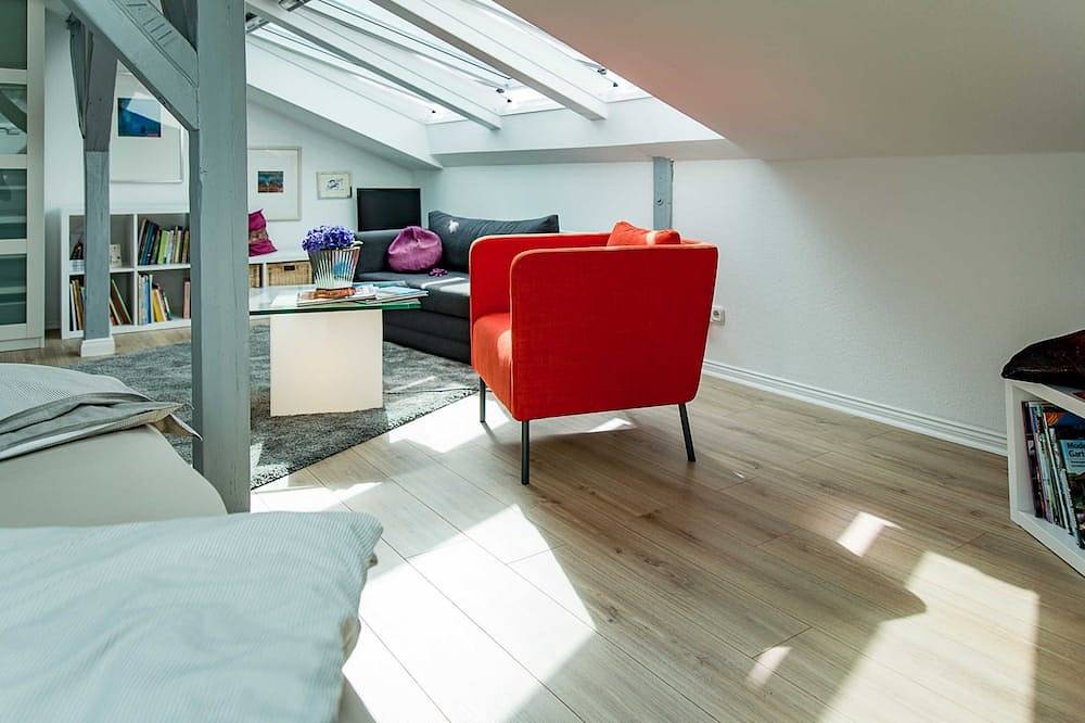 Apartamento entero, Ciudad Villa, Apt. 2, áticos., 2. Acción - Ciudad de Villa B. in Neustadt in Holstein, Distrito de Holstein Oriental