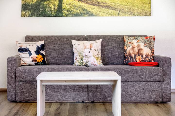 Ganze Wohnung, Ferienwohnung 'Lothar, 80qm' mit Gemeinschaftsgarten, Balkon und Wi-Fi in Furtwangen, Mittlerer Schwarzwald