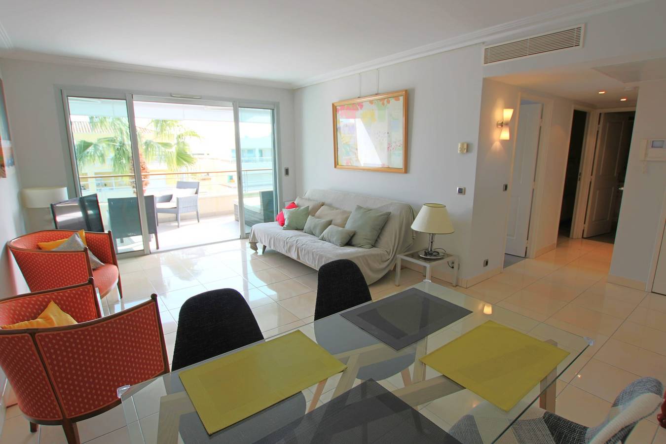Appartement entier, Appartement entièrement équipé avec grande terrasse / salon d' extérieur in Cannes, Côte méditerranéenne (France)