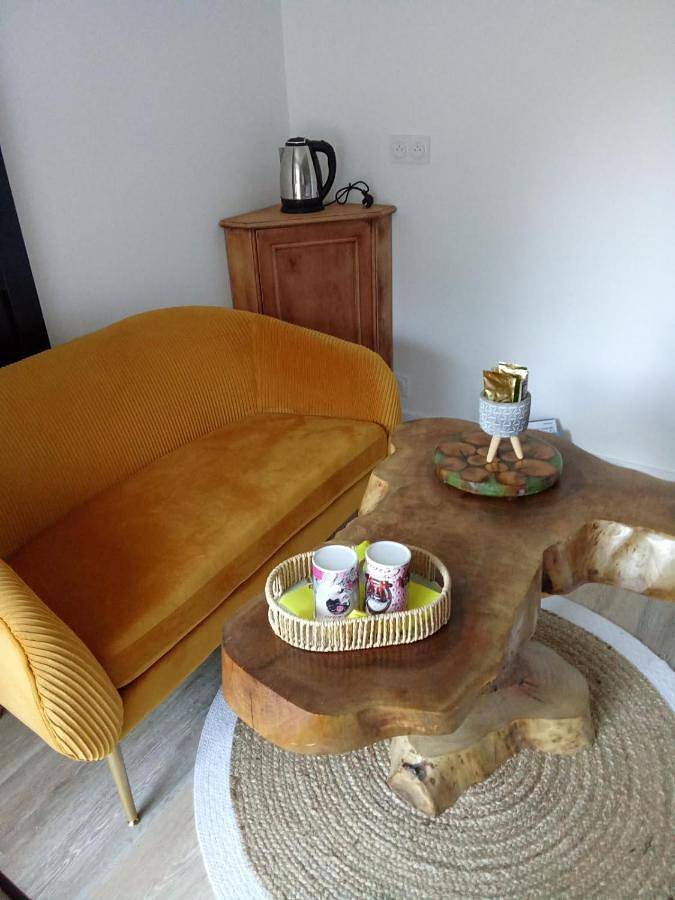 Gîte pour 2 personnes, avec terrasse et vue à Condé-sur-Noireau - 3