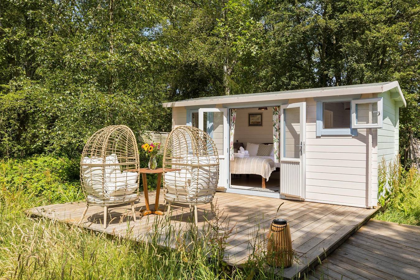 Gorgeous Luxury Cabin in the Woods - Cotswolds - Pass the Keys in Moreton-in-Marsh, Warwickshire