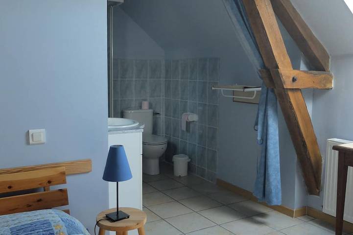 Location de vacances pour 10 personnes, avec terrasse et jardin à Uzech - 4