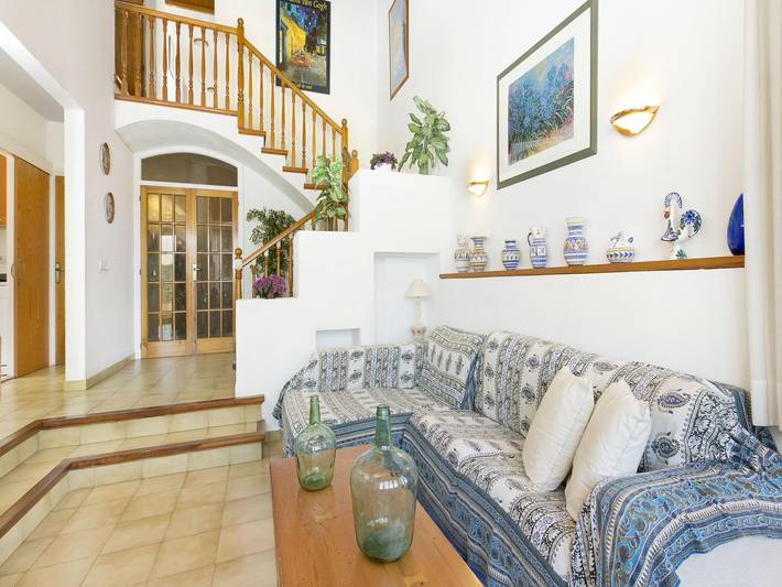 Casa rural para 10 personas, con Terraza además de Jardín y Piscina en Selva - 3