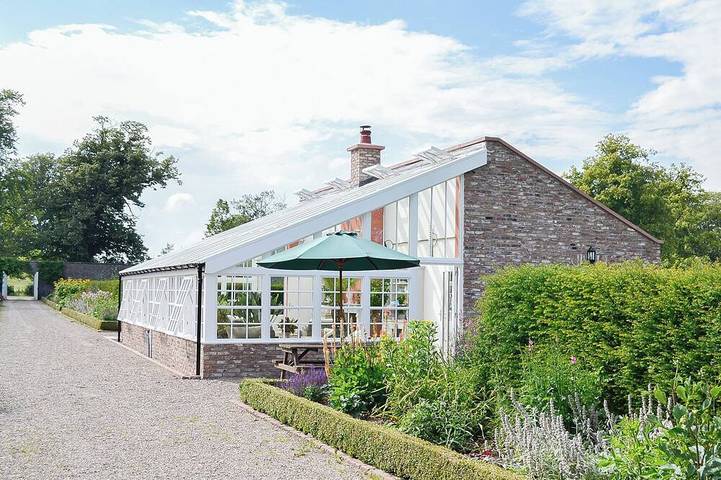 Cottage for 2 people, with garden in Angus