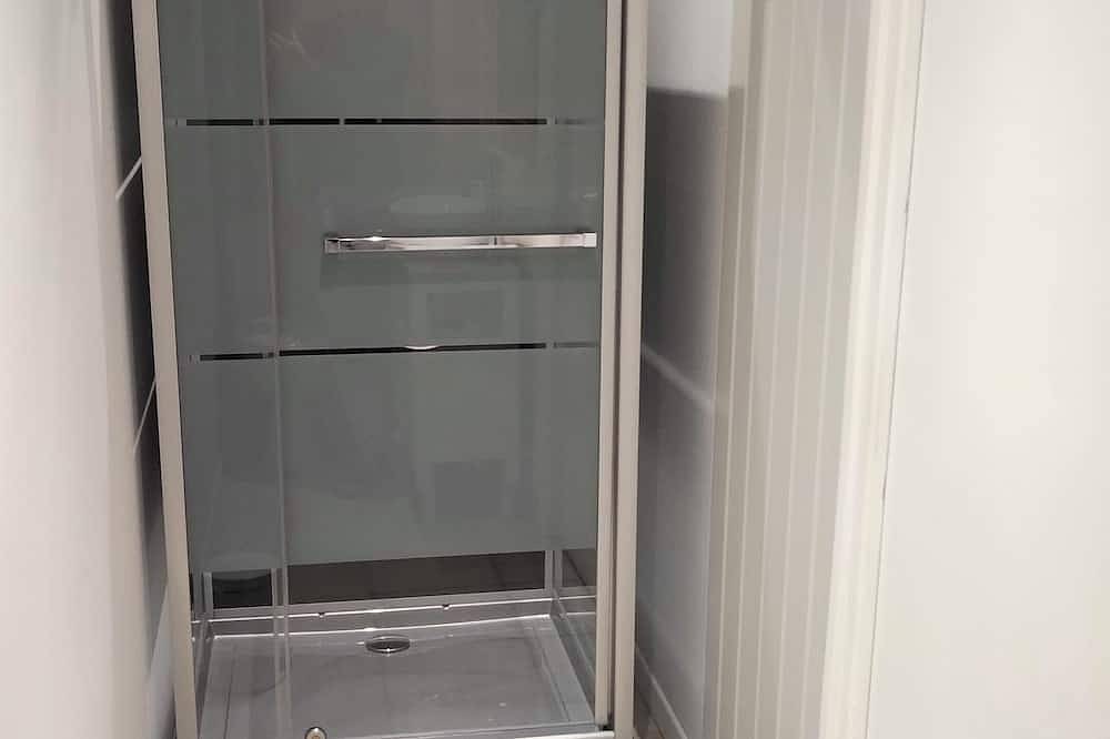 Entire apartment, Studio Rez-de-chaussée Avec Cours in Mers-les-Bains, Abbeville region