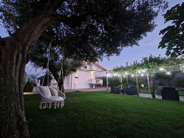 B&b per 3 persone, con Balcone e Giardino nonché Panorama a Scafati