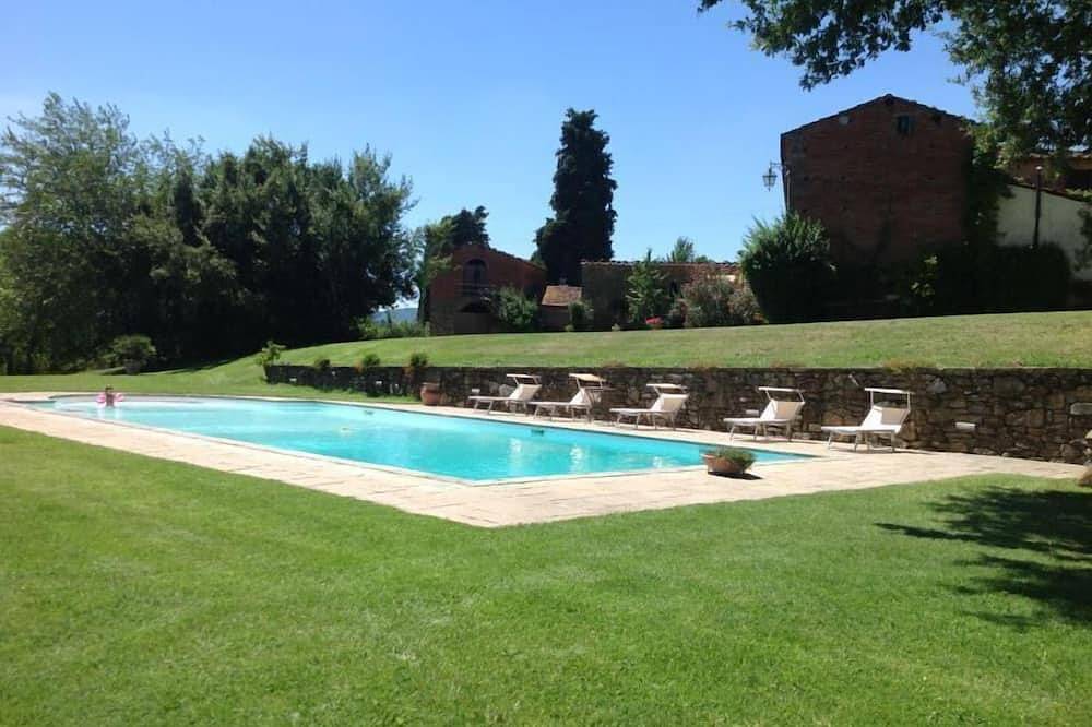 Villa con piscina privada para 10 personas, en zona tranquila y panorámica, cerca de Arezzo in Civitella in Val di Chiana, Chianti