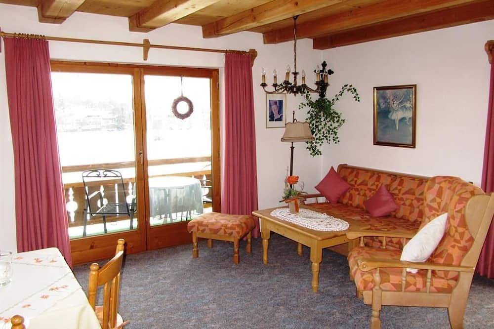 Ganze Wohnung, Ferienwohnung Edelweiß - Gästehaus Schönblick in Bad Bayersoien, Bayerische Alpen