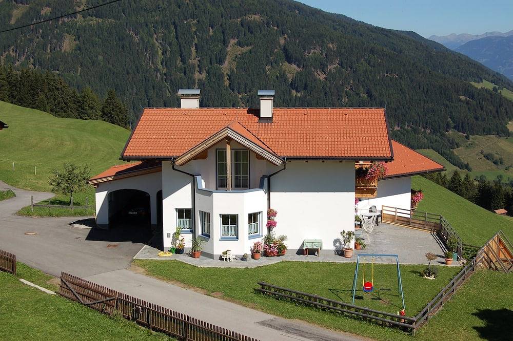 Appartamento intero, Sole, un ambiente splendido, con una panoramica unica in Assling, Tirolo dell'Est