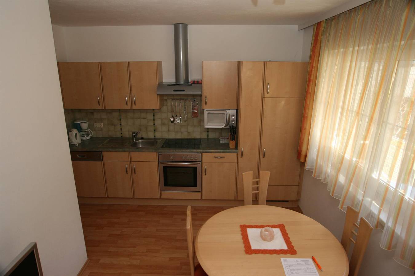 Ganze Ferienwohnung, Appartement 5 mit Balkon oder Terrasse in Flattach, Oberkärnten