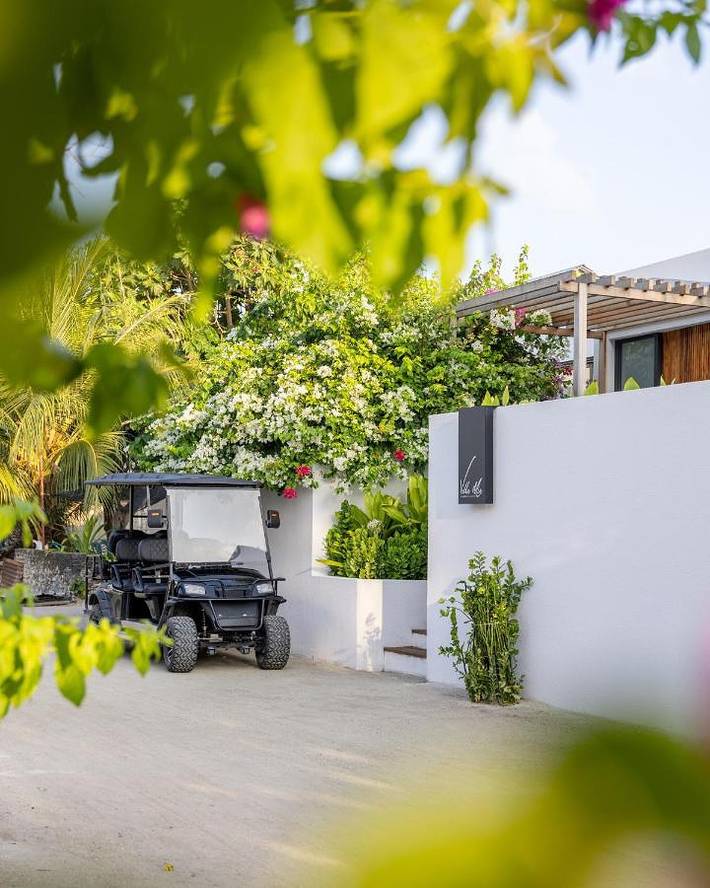 Location de vacances pour 8 personnes, avec piscine ainsi que vue et jardin dans Maldives - 3