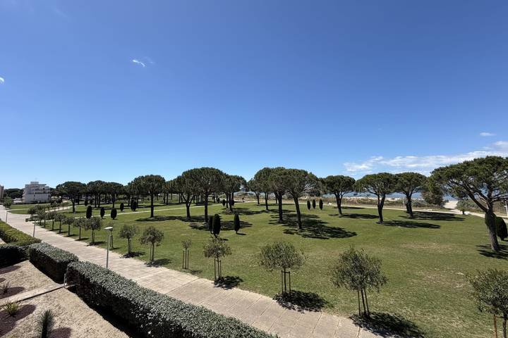 Appartement entier, Le Mistral – Vue mer & terrasse au cœur du Grau du Roi in Le Grau-du-Roi, Côte d'Améthyste