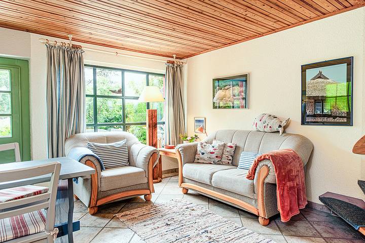 Ferienhaus für 2 Personen, mit Terrasse und Garten in Bergen auf Rügen - 3