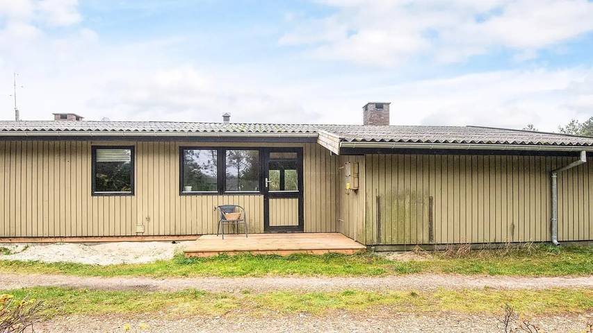 Vacation rental for 7 people, with Hot tub and Terrace as well as Sauna in South Jutland
