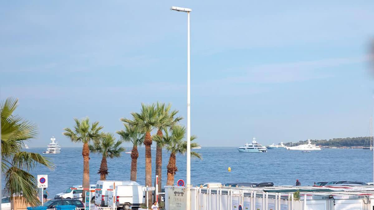 Appartement entier, Palm Paradise # Luxe - Vue Mer - Port et Plage à Pied in Cannes, Côte méditerranéenne (France)