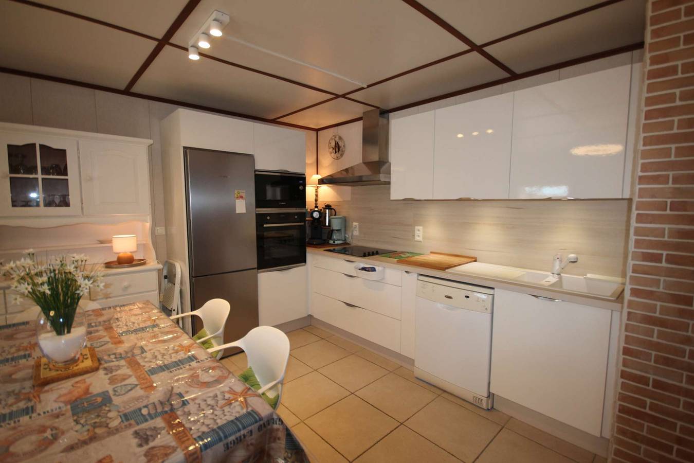 Appartement de vacances entier, Belle maison climatisée qu' à l'étage, tout confort, 5 couchages,  Domaine de vacances piscines payantes wifi Portiragne in Portiragnes Plage, Portiragnes