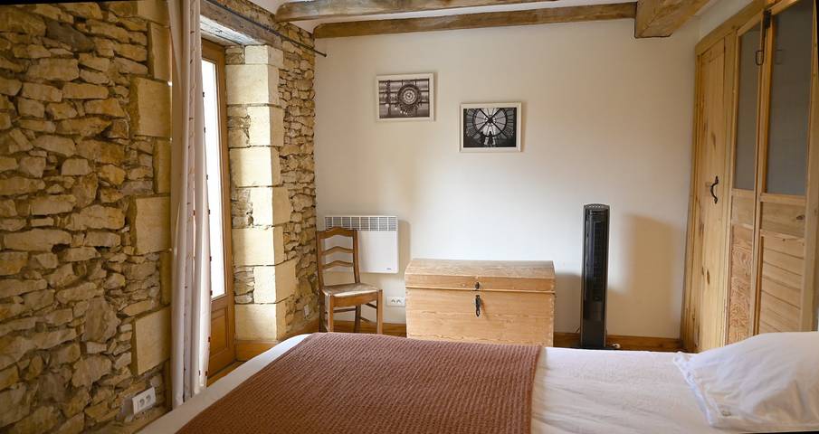 Gîte pour 8 personnes, avec piscine et terrasse à Saint-Vincent-de-Cosse - 3