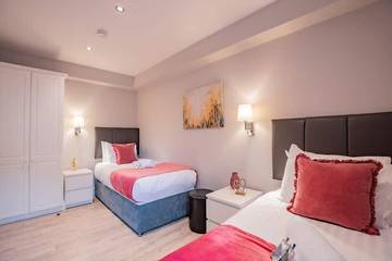 Apartment for 6 People in Eyre Square, Galway, Photo 3