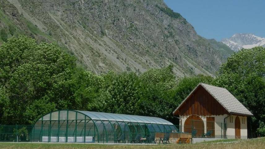 Gîte pour 9 personnes, avec Jardin et Piscine à La Chapelle-en-Valgaudémar - 3