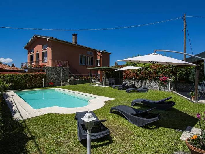 Villa pour 6 personnes, avec piscine et jardin à Bagni di Lucca