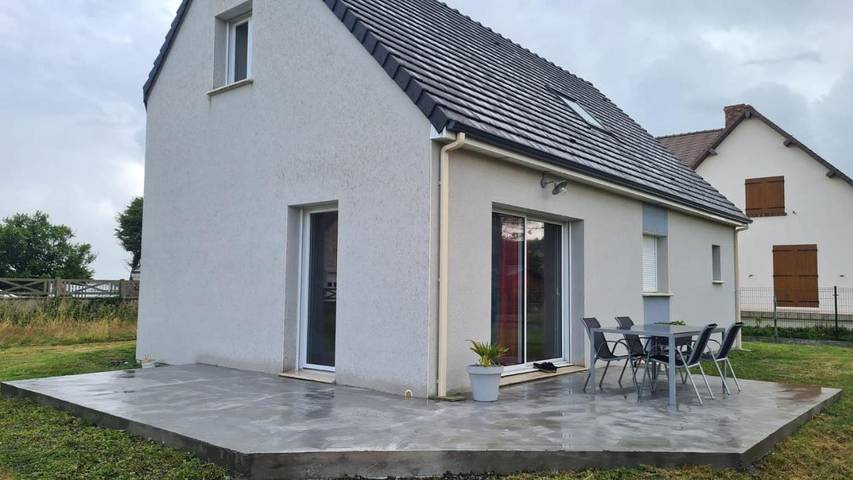 Location de vacances pour 7 personnes, avec vue et jardin à Vierville-sur-Mer