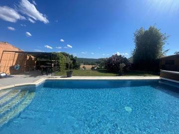 Maison de vacances pour 6 personnes, avec jardin ainsi que vue et piscine à Vinon-sur-Verdon