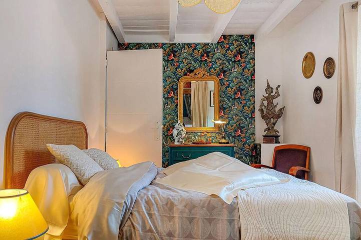 Location de vacances pour 6 personnes, avec terrasse, animaux acceptés à Mouton (homonymie) - 2