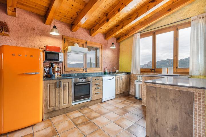 Chalet para 15 personas, con balcón y jardín, Familias con niños en Pirineo Catalan - 4