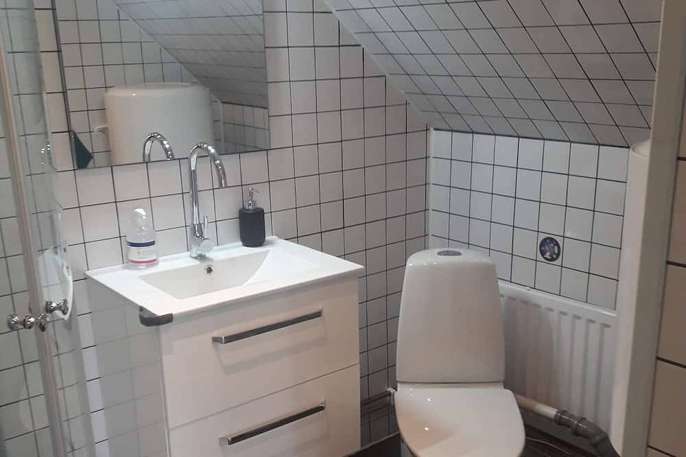 Bed and Breakfast i Vacker Trädgård 45 min fr Varberg, Borås och Göteborg in Mark, Västergötland