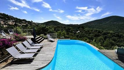 Appartement De Vacances pour 11 Personnes dans La Londe-les-Maures, Région de Toulon, Photo 2