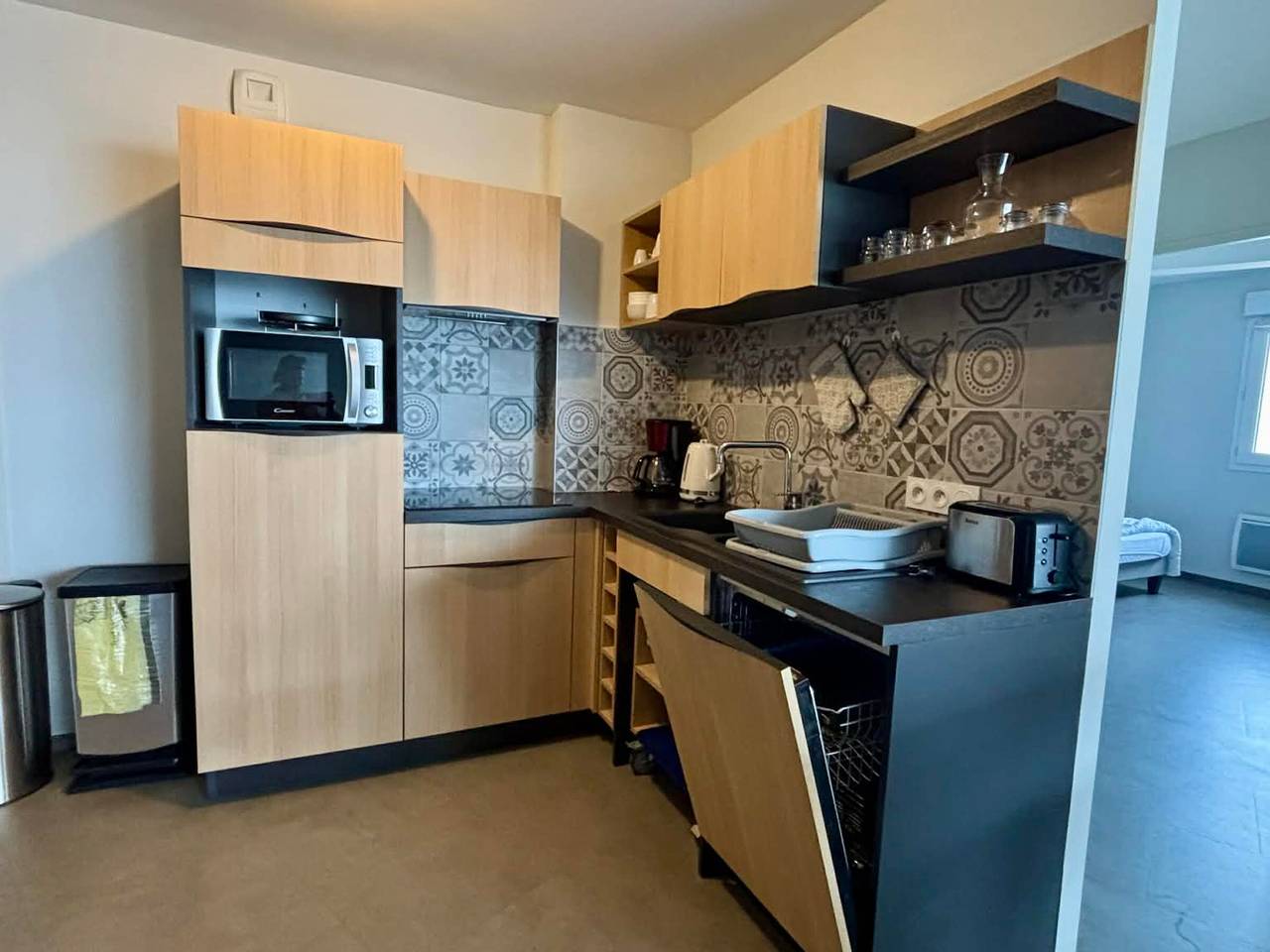 Appartement entier, Appartement Pmr avec balcon, 2 chambres, accès direct plage, piscine, parking sécurisé - La Tranche-sur-Mer in La Tranche-sur-Mer, Vendée
