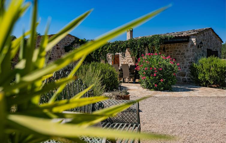 Ferienhaus für 4 Personen, mit Terrasse und Garten sowie Pool auf Hvar - 3